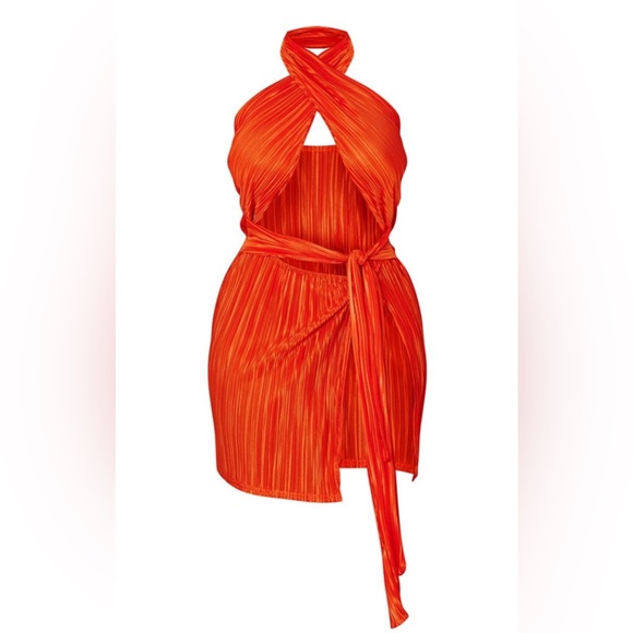 3 Dresses !! PLT + Fashion Nova - Picture 15 of 16